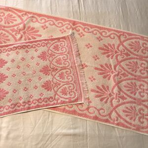 MCM Cannon Monticello Towel Set Bath Hand Towel Pink White Jacquard Fleur De Lis